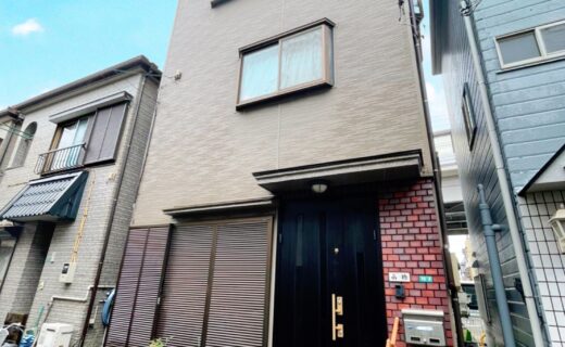 東京都墨田区八広3丁目　違反建築戸建